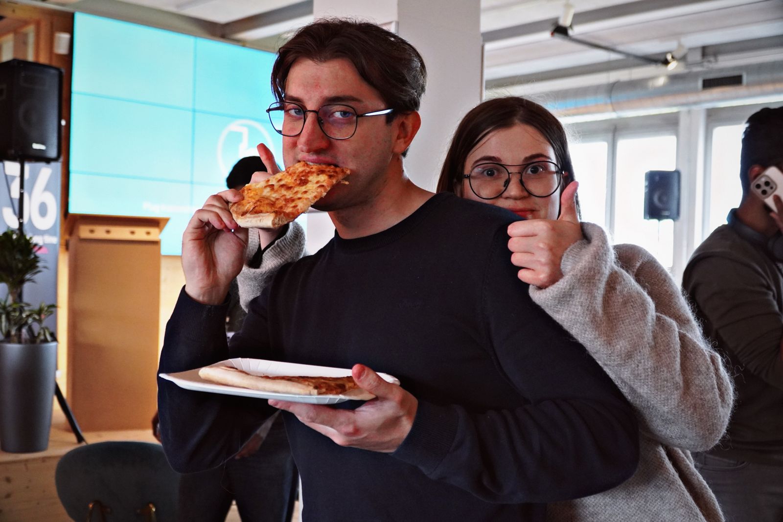 Pizza, then pitch